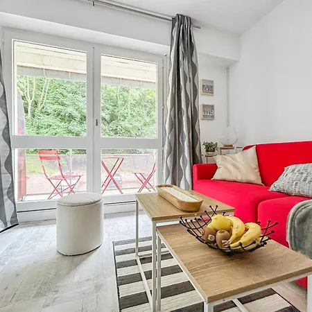 公寓 Avec Parking Et Balcon Prive