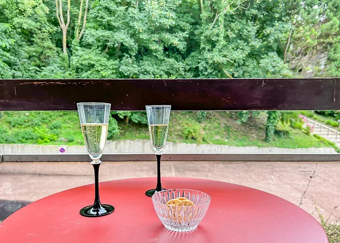 Avec Parking Et Balcon Prive 公寓