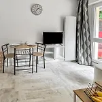 Avec Parking Et Balcon Privé Appartement