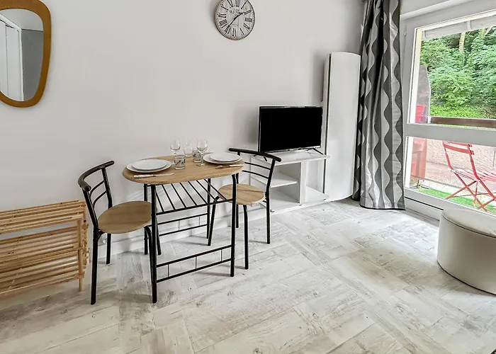 Avec Parking Et Balcon Prive * Trouville-sur-Mer