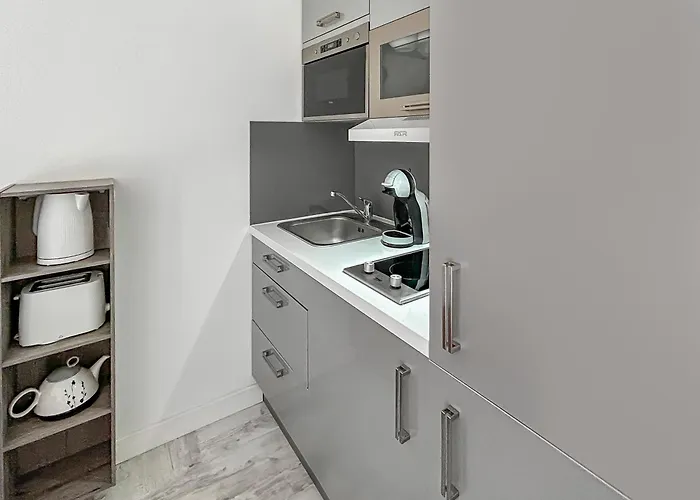 Avec Parking Et Balcon Prive